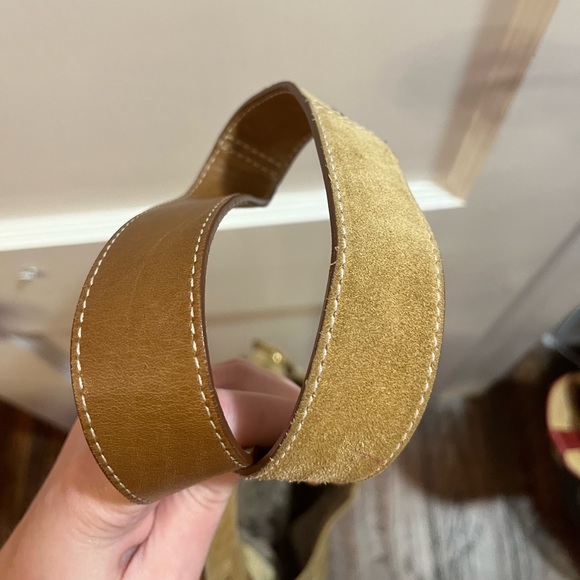 Vintage Coach Saddle Bag: Genuine Suede - Picture 12 of 16